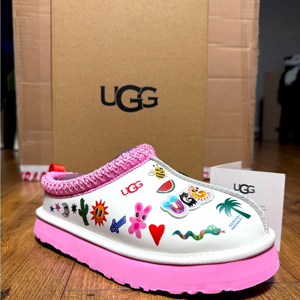 UGG Tazz "Pop Sketch" Grade School Girls' Slipper Size 5Y / 7W